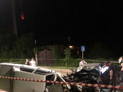 В Нальчике проводится проверка по факту дорожно-транспортного происшествия, в результате  которого погибли трое человек