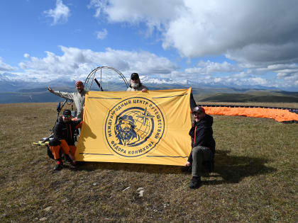 Федор Конюхов побил мировой рекорд по пролёту над Эльбрусом на паралете