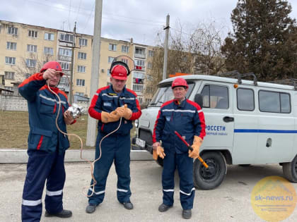 Электробезопасность школьных и спортивных площадок в Кабардино-Балкарии проверили «Россети Северный Кавказ»