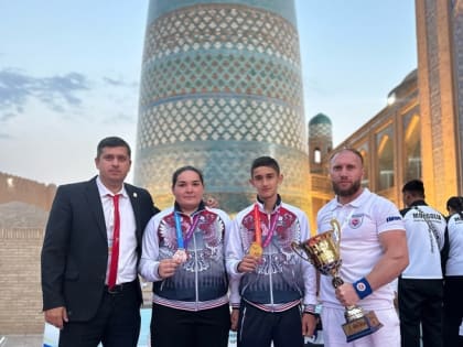 Мас-рестлеры из КБР завоевали две медали на первенстве мира в Узбекистане