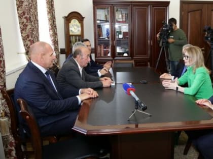 Олимпийские чемпионы в стенах законодательного органа