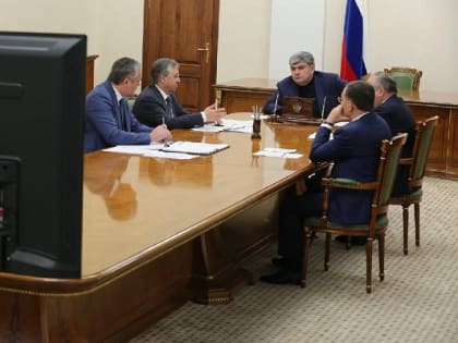 Казбек Коков провел еженедельное заседание штаба по вопросам капитального строительства