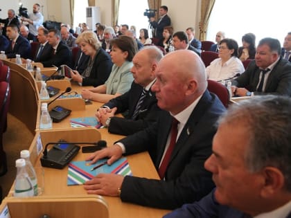 Глава КБР Казбек Коков провел встречу с депутатами Парламента КБР