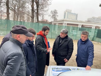 Казбек Коков проинспектировал ход капитального ремонта здания Театра юного зрителя