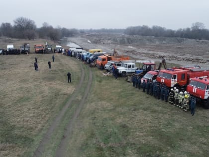 В Кабардино-Балкарии проходит командно-штабное учение МЧС