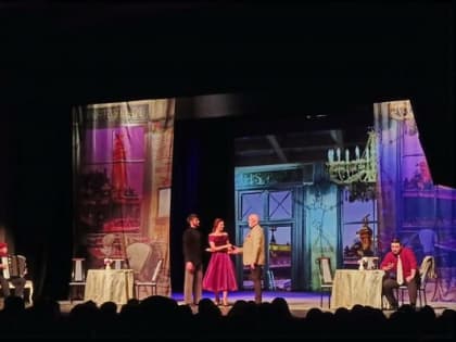 Красочный праздник в университете