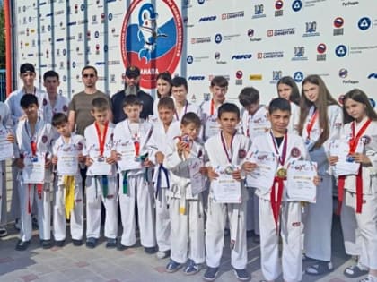 Тхэквондисты КБР успешно выступили на Всероссийских юношеских соревнованиях