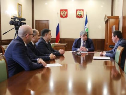 Казбек Коков поставил задачу повысить качество медицинского обслуживания населения