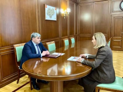 Казбек Коков провёл встречу с Председателем Федерации профсоюзов КБР Фатимат Амшоковой
