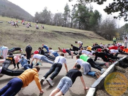 Молодёжь Пятигорска вышла на Zaрядку