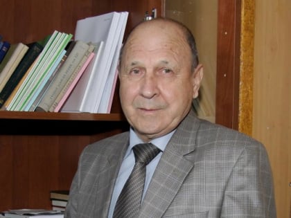 Историко-архивная сага Олега Опрышко