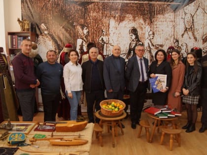 Развитием абхазо-адыгских культурных связей займутся ученые КБГУ и АГУ