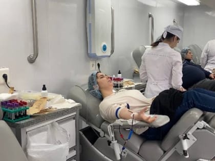 Более двухсот медиков республики отозвались на призыв к спасению жизни в День донора