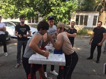 В Баксане прошёл турнир по армспорту