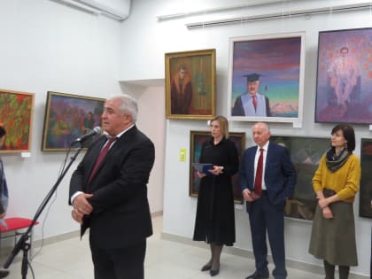 В Нальчике открылась выставка памяти художника Владимира Баккуева