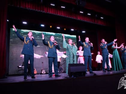 В НАЛЬЧИКЕ ПРОШЕЛ КОНЦЕРТ АНСАМБЛЯ ПЕСНИ И ПЛЯСКИ СЕВЕРО-КАВКАЗСКОГО ОКРУГА РОСГВАРДИИ