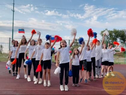 Флешмоб «За Россию» провели в Петровском округе Ставрополья