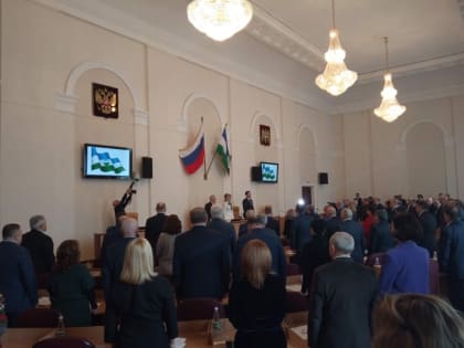 В Парламенте КБР состоялось первое заседание весенней сессии