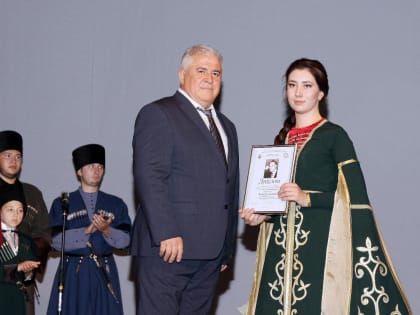 Состоялся детский фестиваль старинной адыгской песни