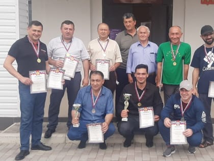 В Баксанском районе шахматисты отметили юбилей Б.М. Карацукова