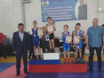 Абидов Идар занял третье место на Всероссийском турнире по греко-римской борьбе