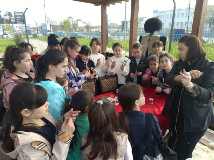 Экскурсия и мастер класс по золотному шитью