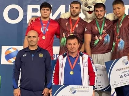 Ислам Кильчуков отличился на турнире по вольной борьбе
