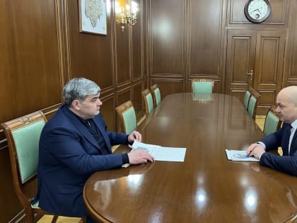 Казбек Коков встретился с министром промышленности, энергетики и торговли республики