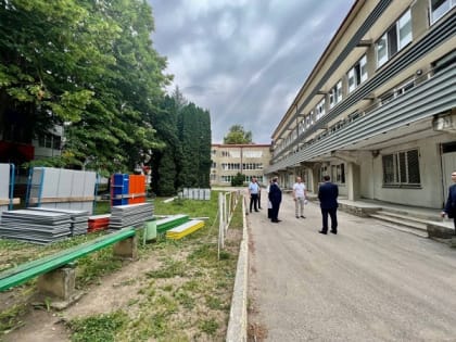 В детской клинической больнице КБР создадут микробиологическую лабораторию и оборудуют вертолетную площадку