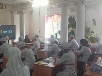 На площадке библиотеки КБГУ решали исторический кроссворд