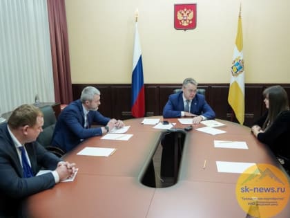 В День Конституции РФ губернатор Ставрополья выслушал жалобы родных участников СВО и общественников