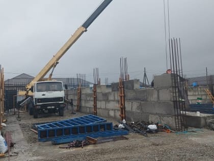 Казбек Коков проинспектировал социально значимые объекты в г.о. Баксан