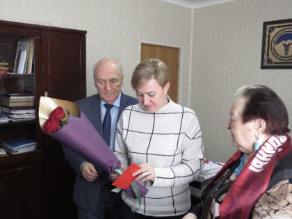 В Торгово-промышленной палате КБР наградили тружеников