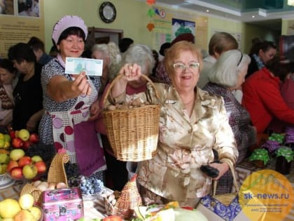 «Серебряные волонтёры» Предгорного округа провели ярмарку в пользу бойцов СВО