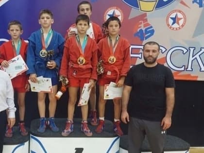 16 медалей завоевали Баксанские самбисты на ll этапе Детской лиги по самбо