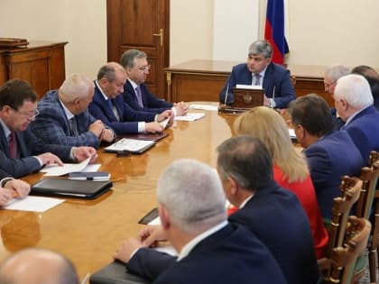 Глава Кабардино-Балкарии Казбек Коков провел «муниципальный час»