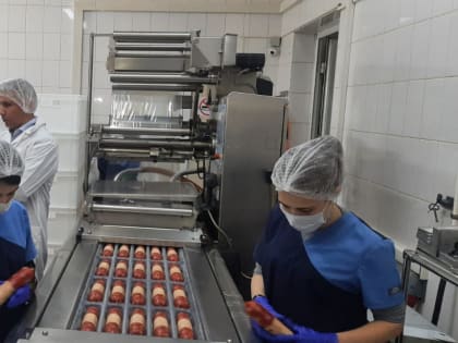 Дмитрий Бутусов посетил птицеводческое предприятие