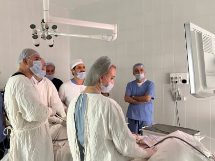 Мастер-класс по лазерным технологиям в урологии прошел в Кабардино-Балкарии