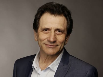 Евгений Князев покажет спектакли в Нальчике￼