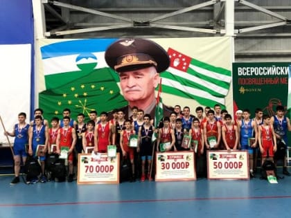 В Нальчике прошла матчевая встреча по вольной борьбе