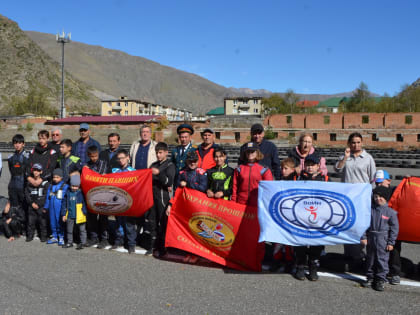 В Тырныаузе прошли соревнования по картингу, посвященные памяти погибших воинов