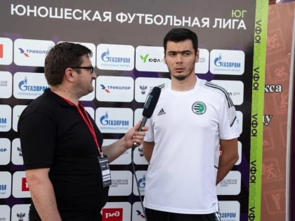 Есть Первая Победа  в Юношеской Футбольной Лиге!
