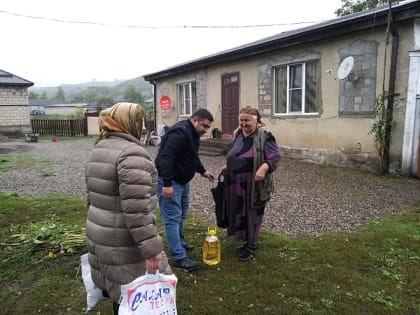 В Верхнем Куркужине помогают нуждающимся пожилым односельчанам