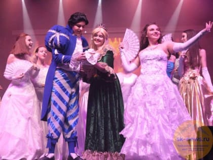 Тайну заколдованного принца в Минводах узнали дети мобилизованных и из многодетных семей