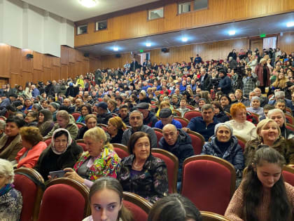 В республике празднуют годовщину добровольного присоединения Балкарии к России￼