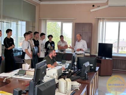 О тонкостях работы в «светлой» отрасли рассказали будущим энергетикам профессионалы