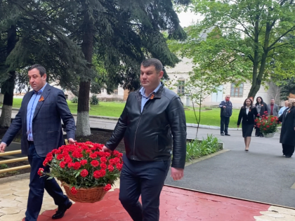 В Нальчике почтили память военных медиков