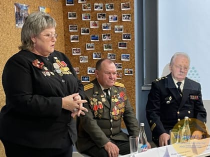 В Молодежном центре Пятигорска прошел живой «Диалог с героями»