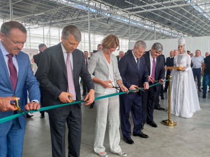 В КБР открыта первая очередь высокотехнологичноготепличного комплекса «Чегем-Агро»