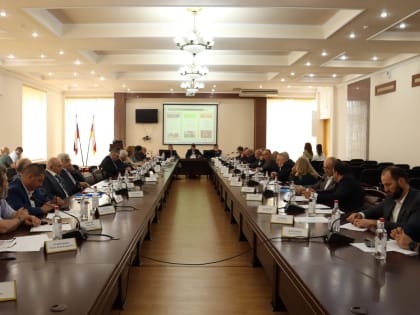 Во Владикавказе обсуждены вопросы предстоящей уборочной кампании